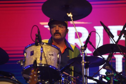 YOUNG GUN SILVER FOX