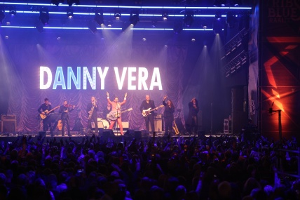 DANNY VERA